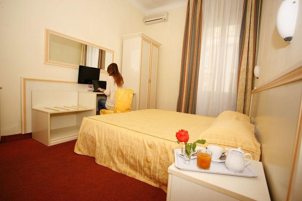 Hotel Adler Mediolan Zewnętrze zdjęcie