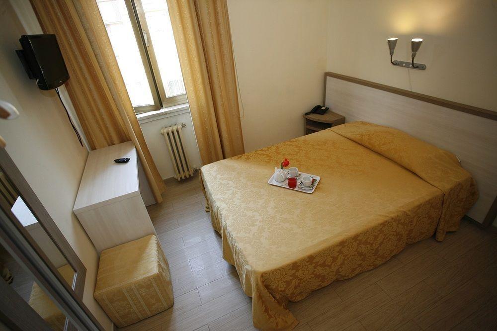 Hotel Adler Mediolan Zewnętrze zdjęcie